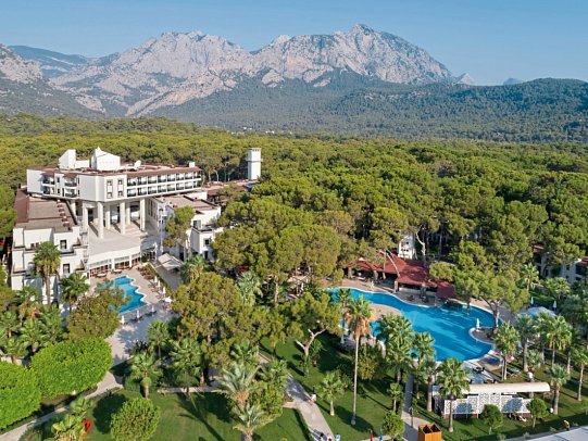 Seven Seas Hotel Life