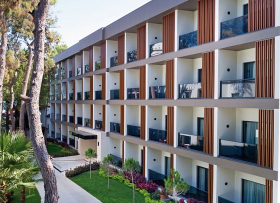 Seven Seas Hotel Life - Residence Building