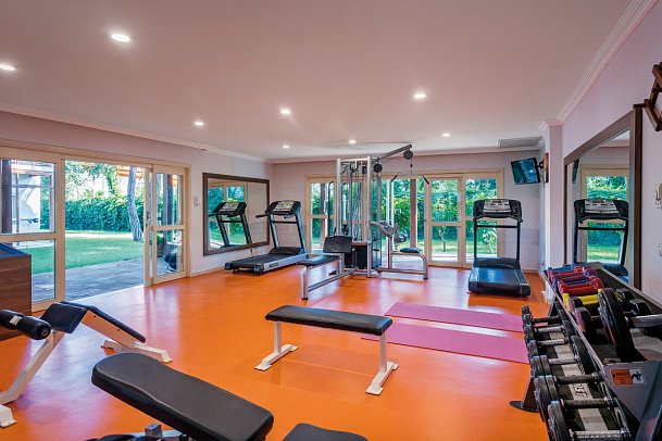 Seven Seas Hotel Life