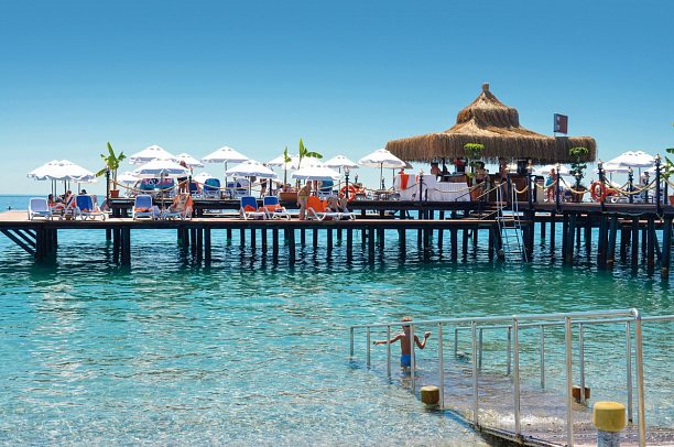 Emelda Sun Club