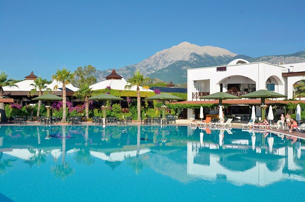 Emelda Sun Club