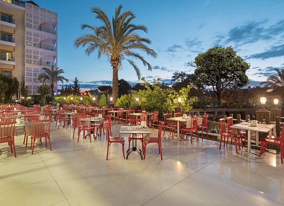 Grand Ring Hotel