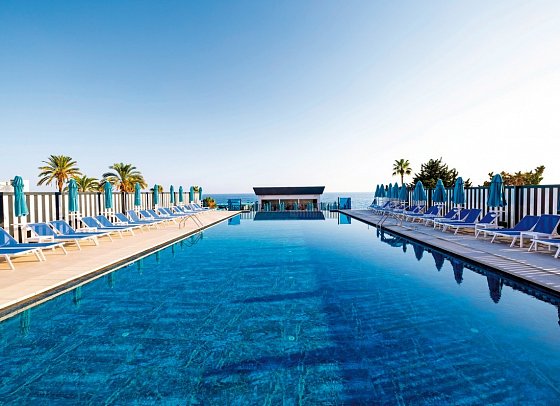 Granada Luxury Red