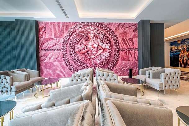 Granada Luxury Red