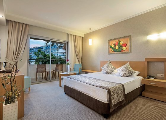 Saphir Resort & Spa - Wohnbeispiel Suite (Zimmercodierungen WB1 & WB2)