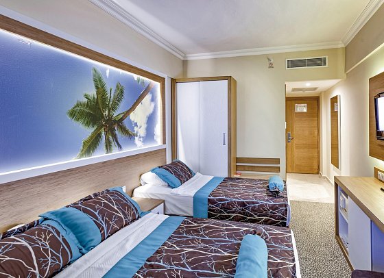 Saphir Hotel & Villas - Wohnbeispiel Doppelzimmer Lage nach Verfügbarkeit (Zimmercodierungen DB2 & DC2)