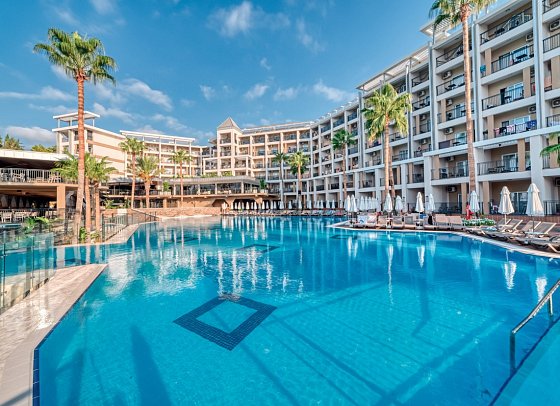 Seven Seas Palmeras Bay