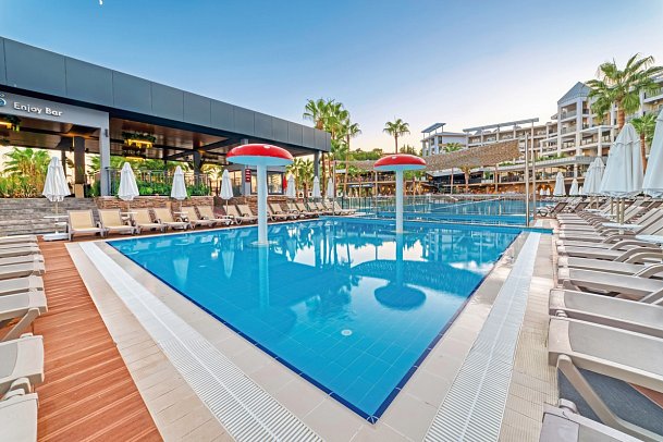 Seven Seas Palmeras Bay