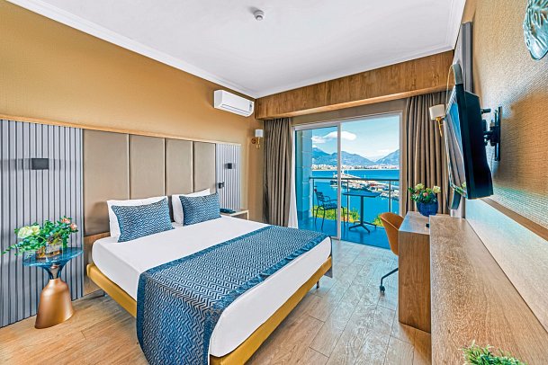 Numa Port Hotel - Wohnbeispiel Doppelzimmer Meerblick (Zimmercodierungen DBM & DCM)