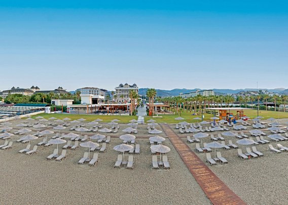 Serenity Queen Hotel