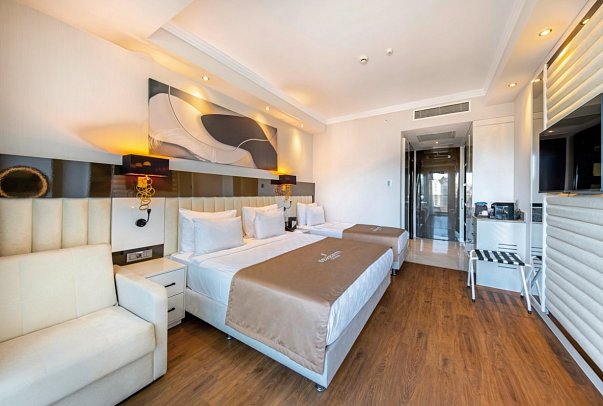 Serenity Queen Hotel - Wohnbeispiel Doppelzimmer Deluxe (Zimmercodierungen DD1, DC2, DDM & DC4)