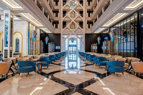 Serenity Queen Hotel