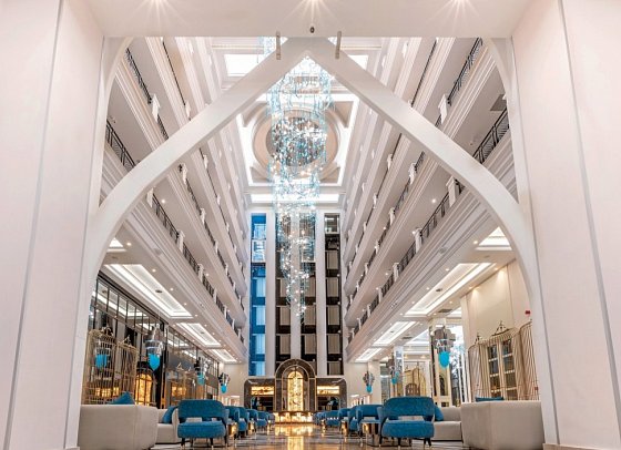Serenity Queen Hotel