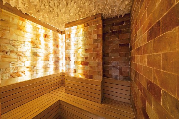 Serenity Queen Hotel