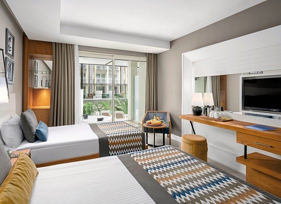 Sidera Kirman Premium - Wohnbeispiel Doppelzimmer mit Jacuzzi Meerblick (Zimmercodierung DB1)