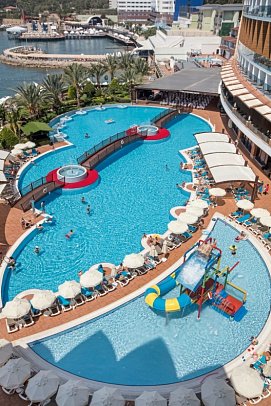 Granada Luxury Okurcalar Hotel