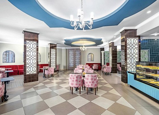 Caretta Beach Hotel