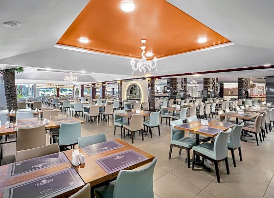 Caretta Beach Hotel