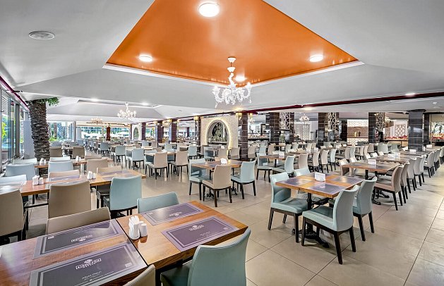 Caretta Beach Hotel