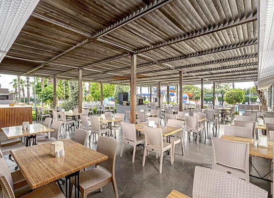Caretta Beach Hotel