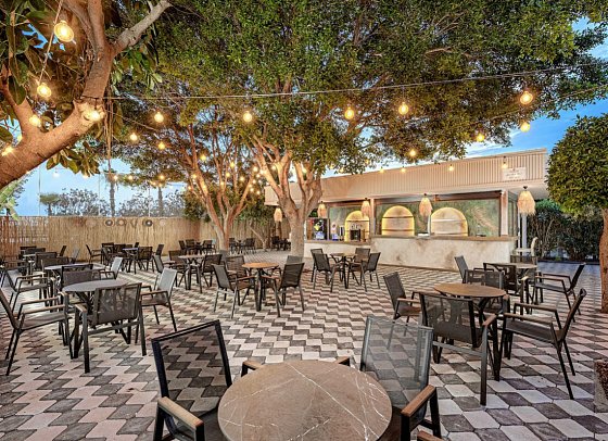 Caretta Beach Hotel