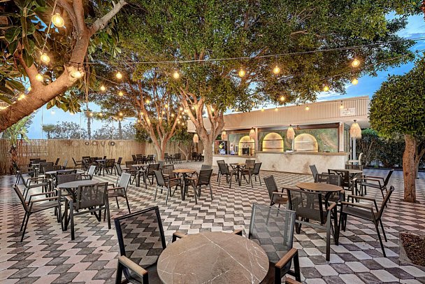 Caretta Beach Hotel