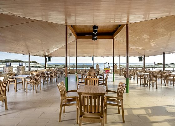 Caretta Beach Hotel