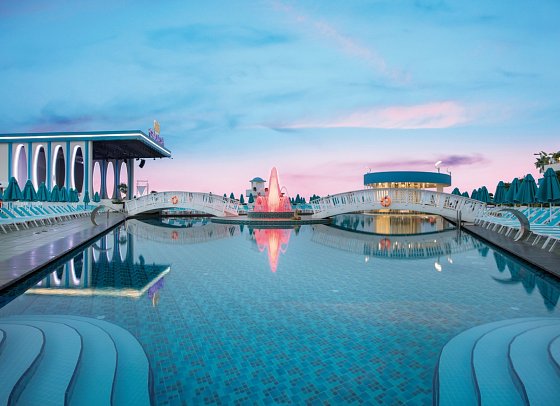 Granada Luxury Beach