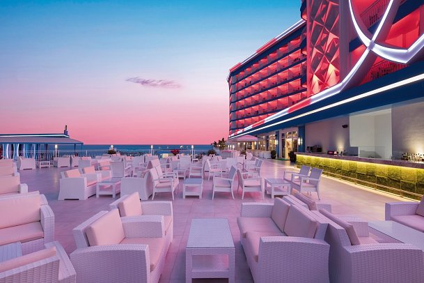 Granada Luxury Beach