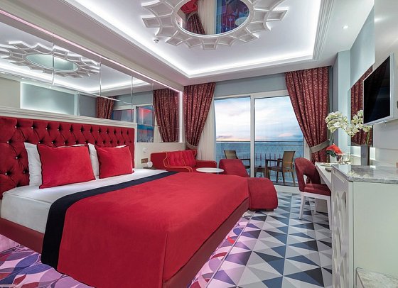 Granada Luxury Beach - Wohnbeispiel Doppelzimmer Love Standard Meerblick (Zimmercodierung DB3)