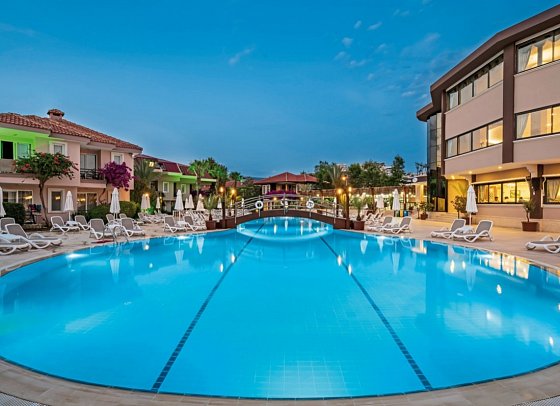 Club Dizalya