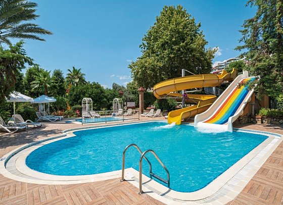 Club Dizalya