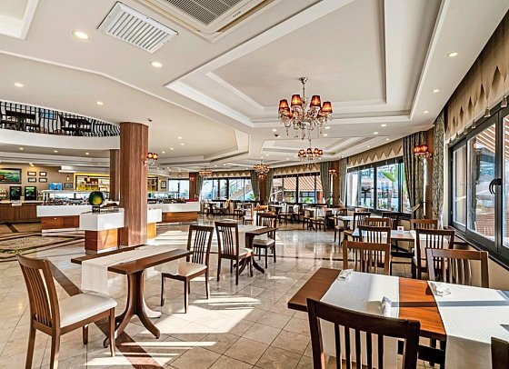 Club Dizalya