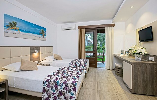 Club Kastalia - Wohnbeispiel Doppelzimmer Club (Zimmercodierungen DLG, DCG & DEG)