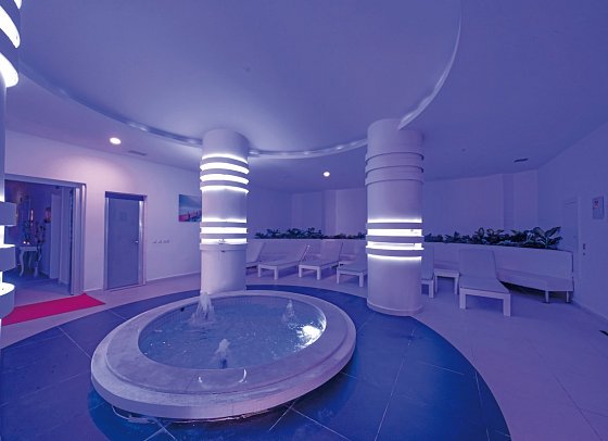 Laguna Beach Alya Resort & Spa