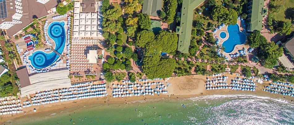 Lonicera World Hotel