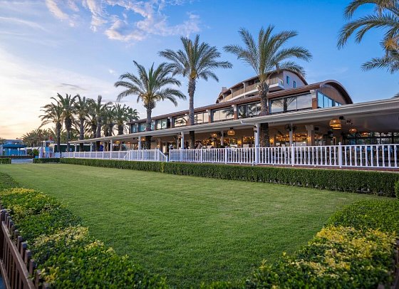 Quattro Family Club DEM Hotel
