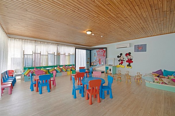 Quattro Family Club DEM Hotel