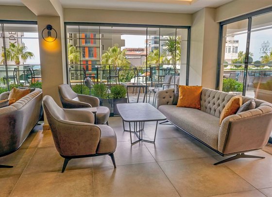 Tac Premier Hotel & Spa