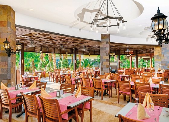 Mukarnas Resort & Spa