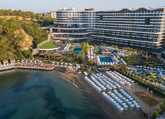 Mylome Luxury Hotel & Resort