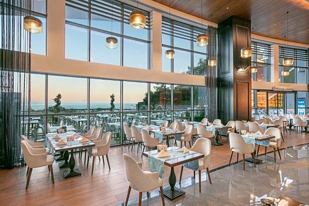 Mylome Luxury Hotel & Resort