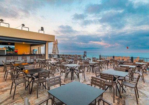 Nova Life Hotel