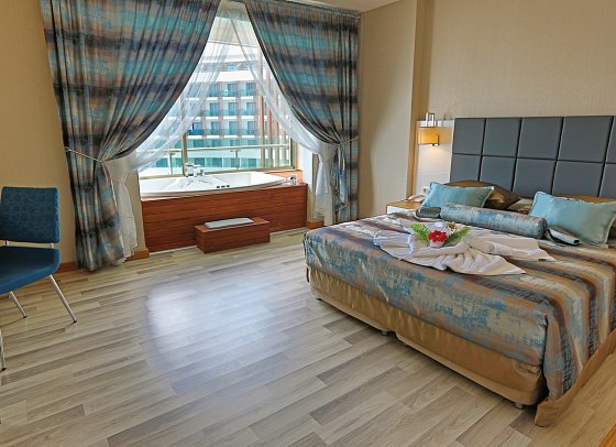 Xoria Deluxe - Wohnbeispiel Suite Deluxe Meerblick (Zimmercodierung WDM)