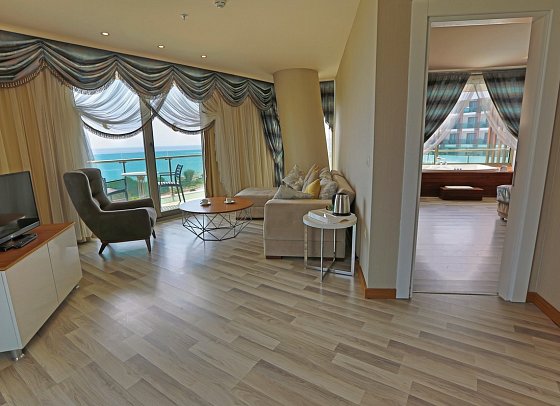 Xoria Deluxe - Wohnbeispiel Suite Deluxe Meerblick (Zimmercodierung WDM)