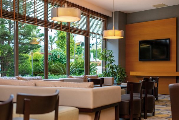 Commodore Elite Suite & Spa