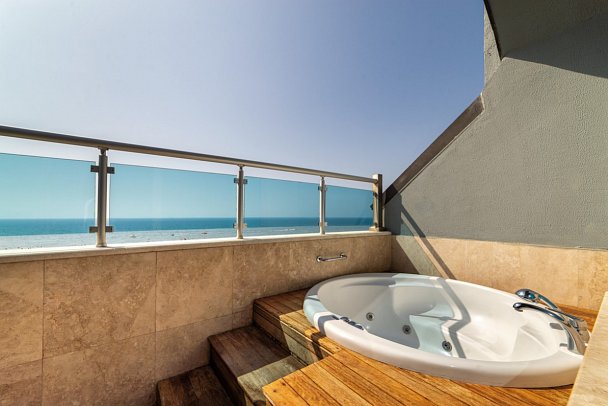 Commodore Elite Suite & Spa - Wohnbeispiel Romance Suite (Zimmercodierung WB2)