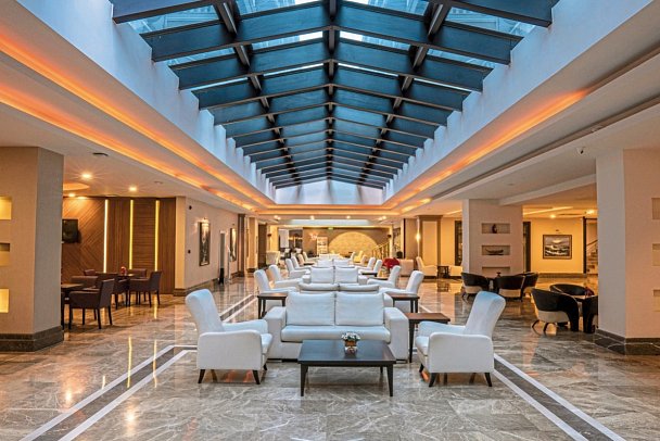 Aydinbey Famous Resort