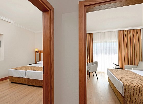 Aydinbey Famous Resort - Wohnbeispiel Familienzimmer