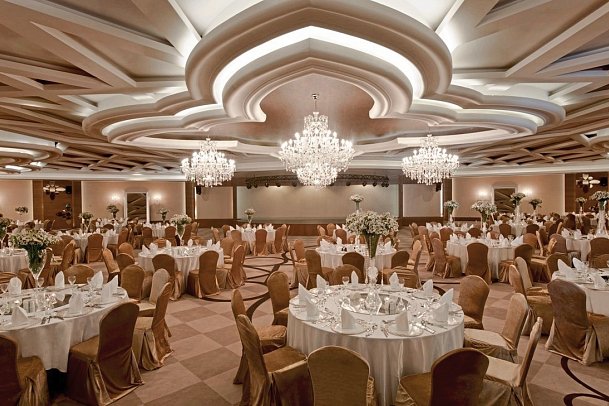 Delphin Imperial
